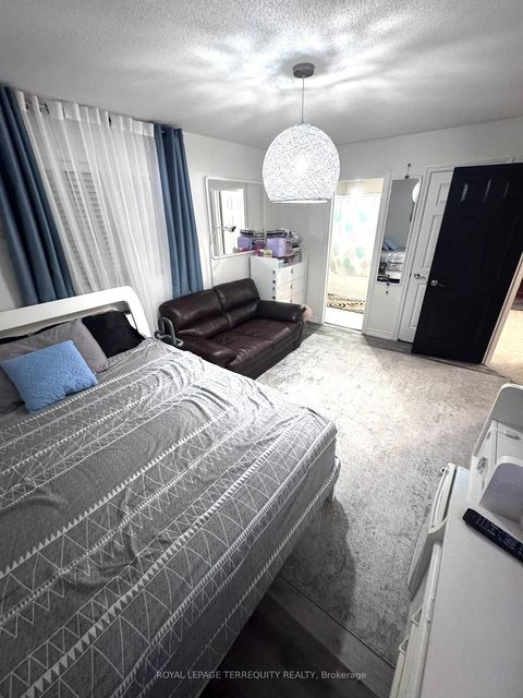 Photo 22 at 25 Jagges Drive, Edgehill Drive, Barrie