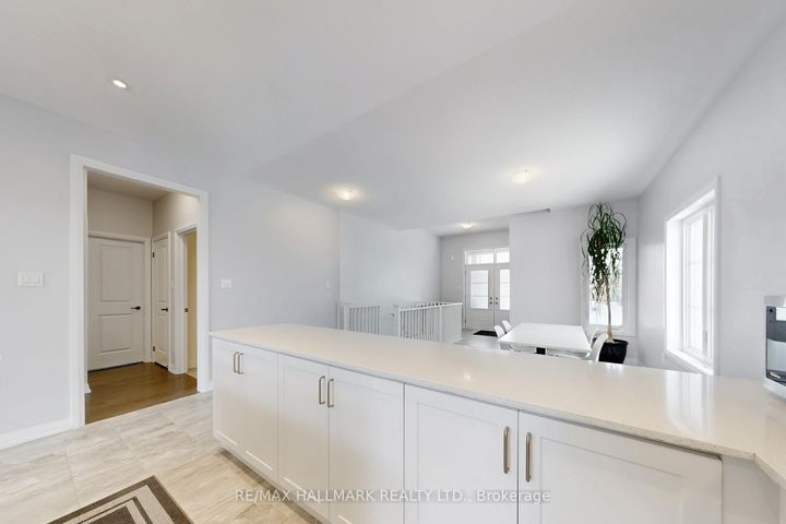 Photo 12 at 2 Holtby Court, Port Perry, Scugog