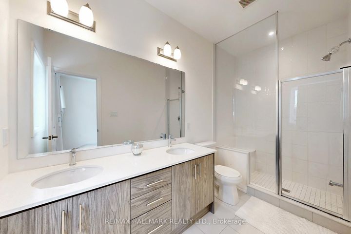 Photo 22 at 2 Holtby Court, Port Perry, Scugog