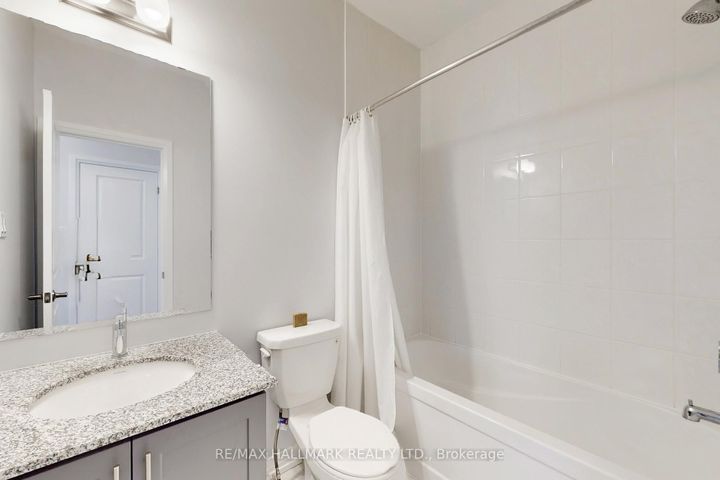 Photo 23 at 2 Holtby Court, Port Perry, Scugog