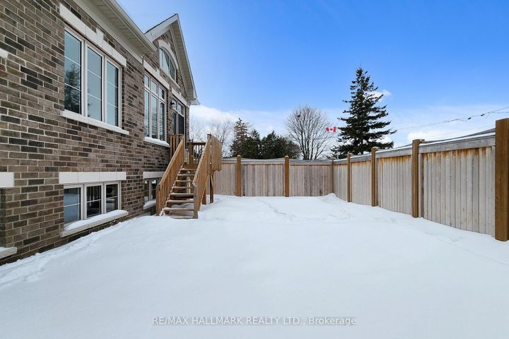 Photo 40 at 2 Holtby Court, Port Perry, Scugog