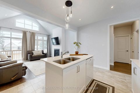 Photo 10 at 2 Holtby Court, Port Perry, Scugog