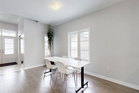 Photo 14 at 2 Holtby Court, Port Perry, Scugog