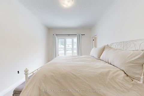 Photo 21 at 2 Holtby Court, Port Perry, Scugog