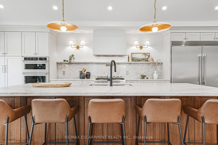 Photo 7 at 251 Glen Afton Drive, Shoreacres, Burlington