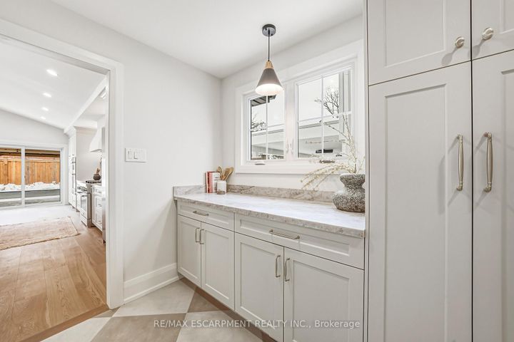 Photo 19 at 251 Glen Afton Drive, Shoreacres, Burlington