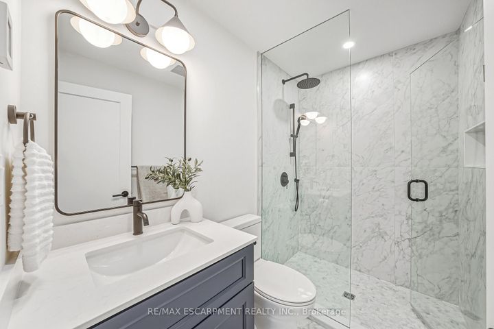 Photo 24 at 251 Glen Afton Drive, Shoreacres, Burlington