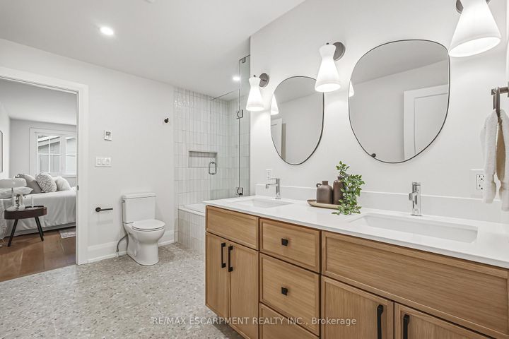 Photo 36 at 251 Glen Afton Drive, Shoreacres, Burlington