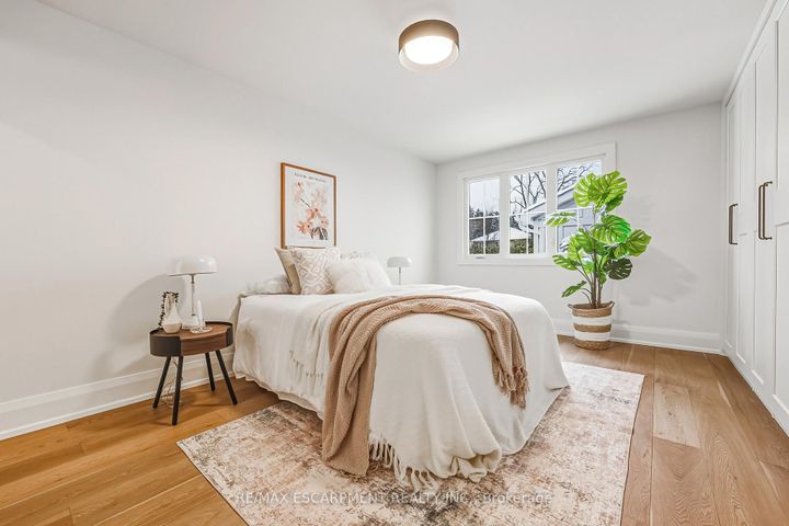 Photo 38 at 251 Glen Afton Drive, Shoreacres, Burlington