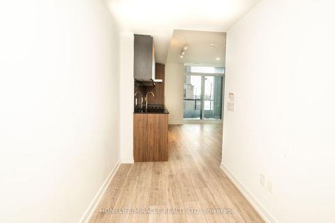 Photo 8 at 315 - 1100 Sheppard Avenue W, York University Heights, Toronto