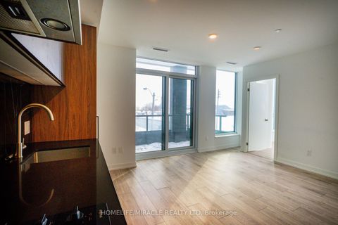 Photo 14 at 315 - 1100 Sheppard Avenue W, York University Heights, Toronto