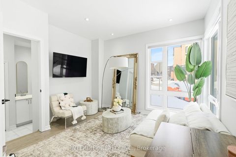 Photo 4 at 12 Quilico Road, Elder Mills, Vaughan