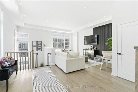 Photo 19 at 12 Quilico Road, Elder Mills, Vaughan