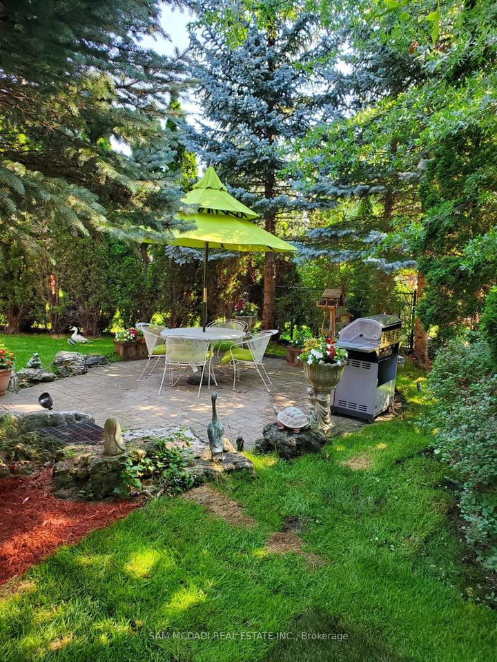 Photo 35 at 50 Links Lane, Credit Valley, Brampton