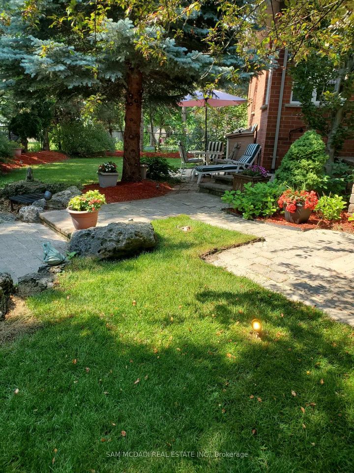 Photo 38 at 50 Links Lane, Credit Valley, Brampton