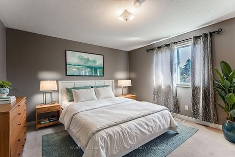 Photo 3 at 239 Simcoe Street, Stayner, Clearview