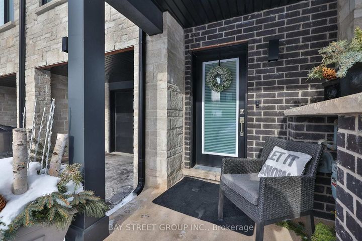 Photo 1 at 75 Windtree Way, Georgetown, Halton Hills