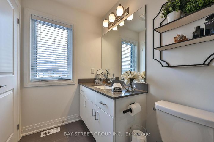 Photo 3 at 75 Windtree Way, Georgetown, Halton Hills