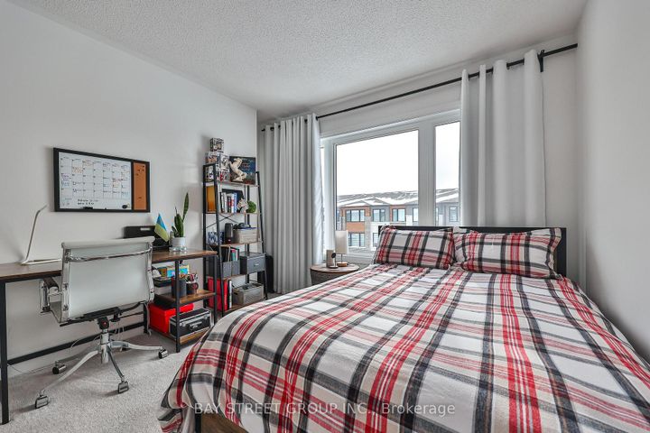 Photo 20 at 75 Windtree Way, Georgetown, Halton Hills