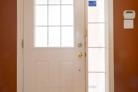 Photo 1 at 23 Ignatius Lane, West Hill, Toronto