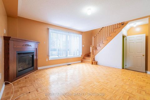 Photo 5 at 23 Ignatius Lane, West Hill, Toronto