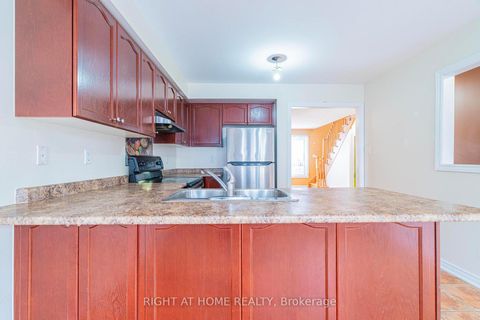 Photo 9 at 23 Ignatius Lane, West Hill, Toronto