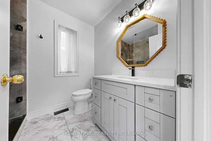 Photo 18 at 105 Moreau Trail, Birchmount, Toronto