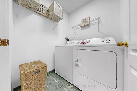 Photo 14 at 105 Moreau Trail, Birchmount, Toronto