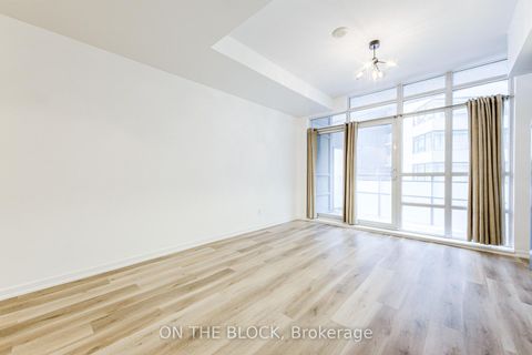 Photo 7 at 302 - 38 Joe Shuster Way, South Parkdale, Toronto