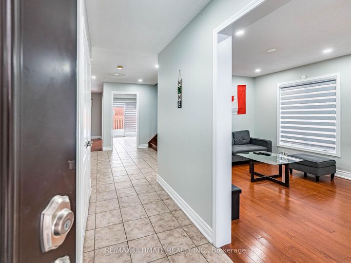 Photo 4 at 22 Beresford Crescent, Bram East, Brampton