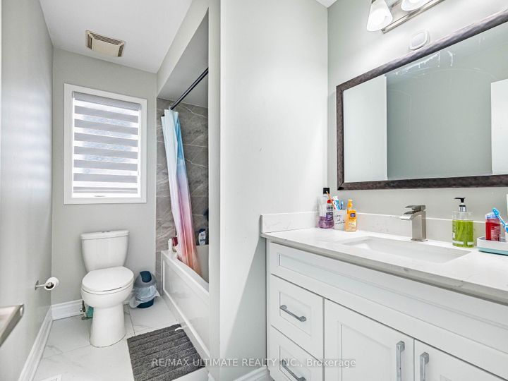 Photo 30 at 22 Beresford Crescent, Bram East, Brampton