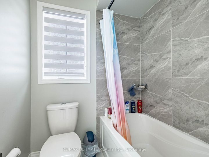 Photo 31 at 22 Beresford Crescent, Bram East, Brampton