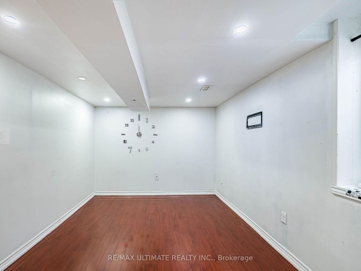 Photo 37 at 22 Beresford Crescent, Bram East, Brampton