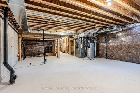 Photo 18 at 69 Kirkwood Way, Rural Barrie Southeast, Barrie