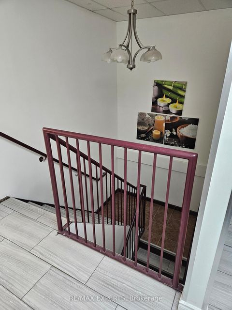 Photo 6 at 2 - 1270 Finch Avenue W, York University Heights, Toronto