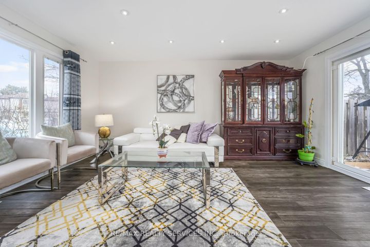 Photo 8 at 11 Juliette Square, Northgate, Brampton