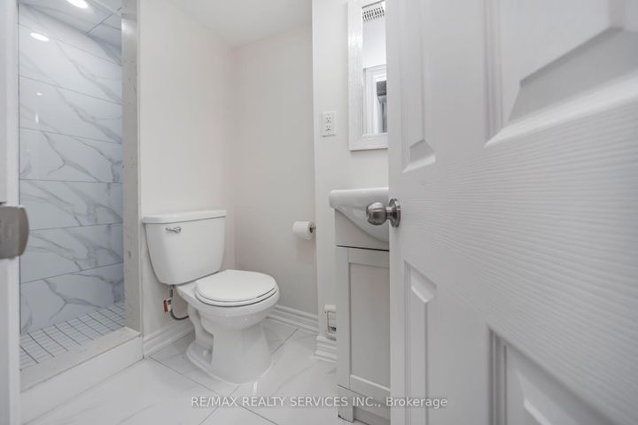 Photo 39 at 11 Juliette Square, Northgate, Brampton