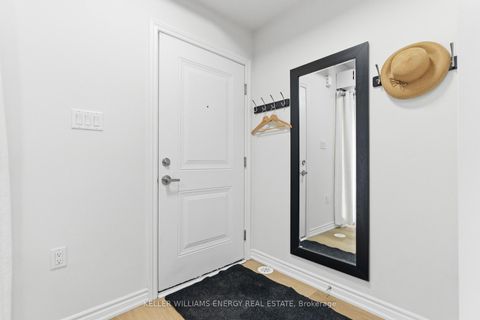 Photo 1 at 7 - 475 Beresford Path, Central, Oshawa