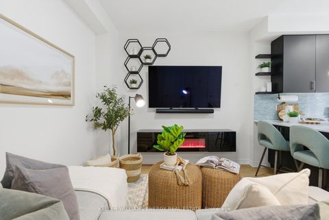 Photo 16 at 7 - 475 Beresford Path, Central, Oshawa