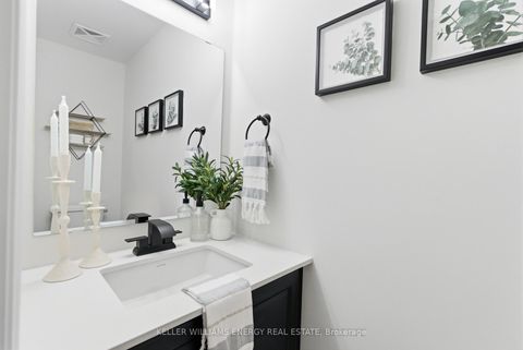 Photo 19 at 7 - 475 Beresford Path, Central, Oshawa