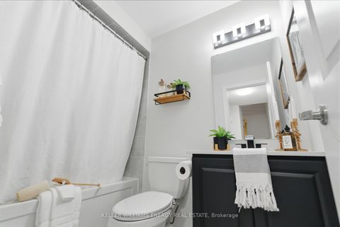 Photo 29 at 7 - 475 Beresford Path, Central, Oshawa