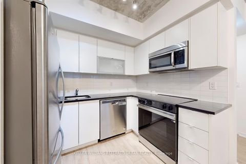 Photo 10 at 201 - 55 East Liberty Street, Niagara, Toronto