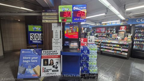 Photo 8 at 12 - 33 Bloor Street E, Bay Street Corridor, Toronto