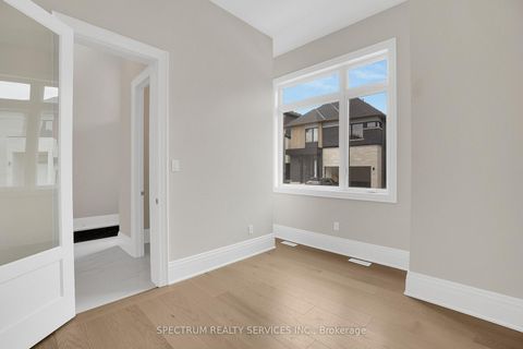 Photo 5 at 7 Kingwood (LOT 9) Lane, Aurora Estates, Aurora