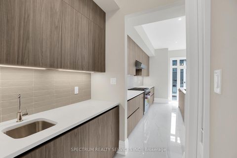 Photo 12 at 7 Kingwood (LOT 9) Lane, Aurora Estates, Aurora