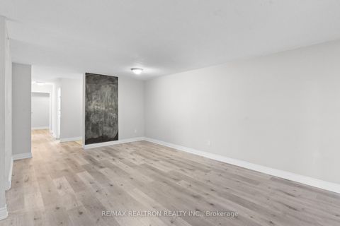 Photo 12 at 910 - 100 Wingarden Court, Malvern, Toronto