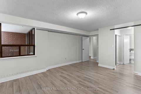 Photo 21 at 910 - 100 Wingarden Court, Malvern, Toronto