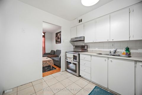 Photo 17 at 607 - 3533 Derry Road, Malton, Mississauga