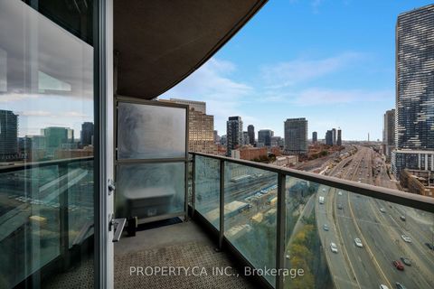 Photo 16 at 2011 - 18 Yonge Street, Waterfront Communities C1, Toronto