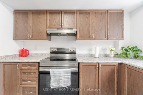 Photo 7 at 397 - 45 Icy Note Path, Windfields, Oshawa